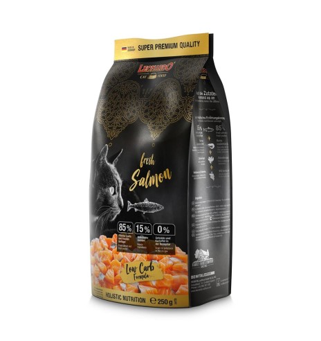 LEONARDO FRESH MEAT беззерновой сухой корм для кошек, со свежим лососем