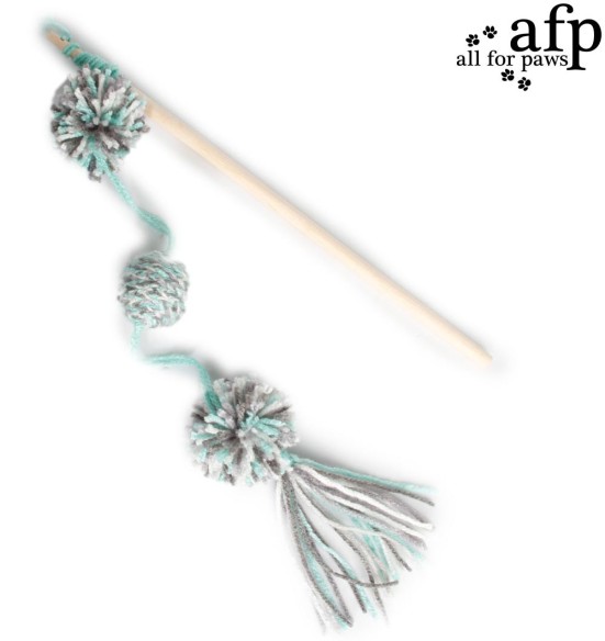 Mänguasi kassile ridvaga Yarn Pom Pom Wand (AFP - Knotty Habit)