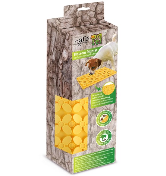 Kaks ühes - lakkumismatt ja nuuskimismatt koerale, lilleõitega Blossom Digmat (AFP - Dig It)