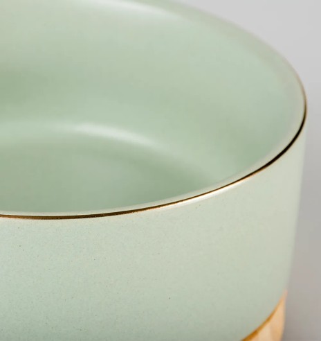 Миска керамическая на деревянной основе,...