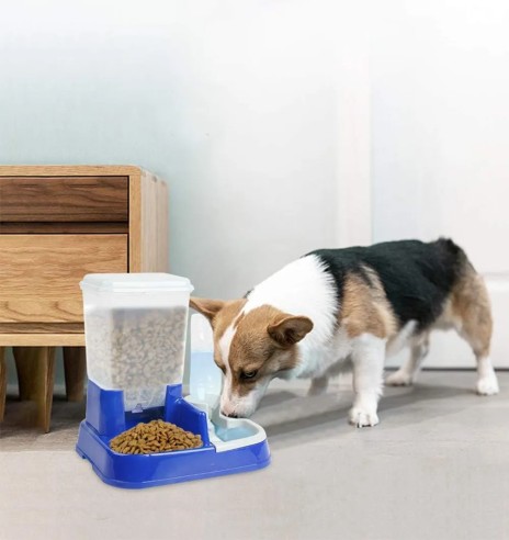 Kaks ühes joogi- ja söögidosaator lemmikloomale...