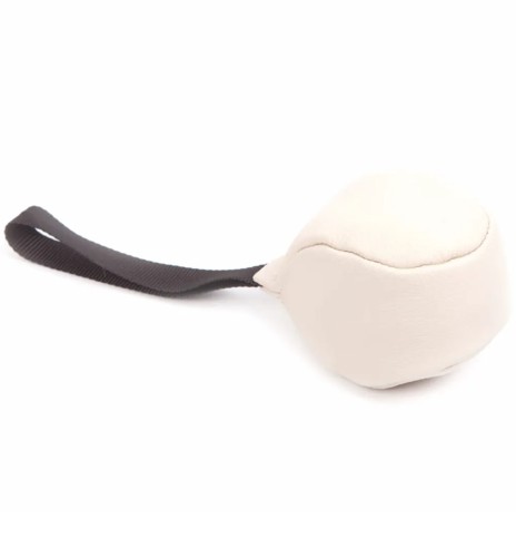 Pall-nuts naturaalsest nahast, ühe aasaga, Ø 8...