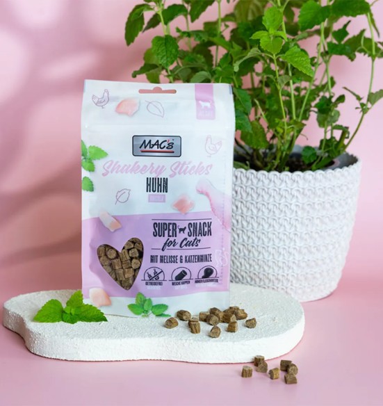 Mягкое лакомство для кошек MAC's Shakery Sticks, с куриным мясом