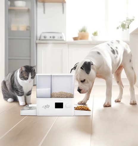 Автоматическая кормушка с поилкой, 6 кормлений,...