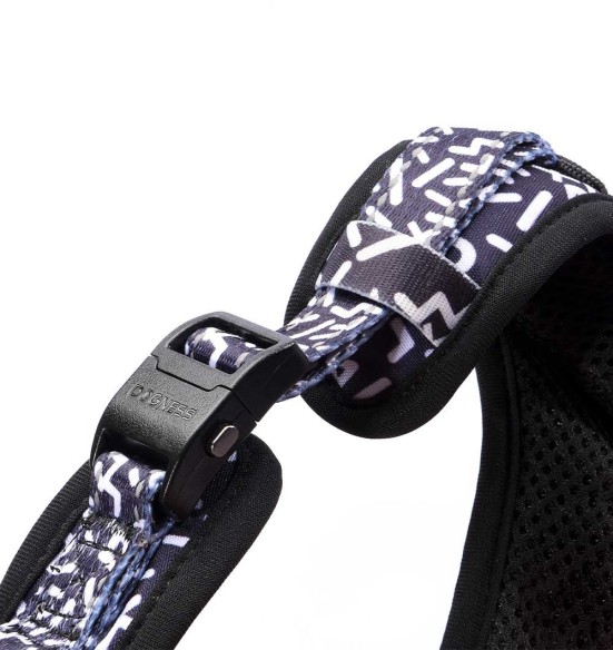 Pehmendusega traksid koerale, must tähtedega Black Letters (Dogness Elegant Printing)