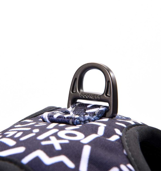 Шлейка для собак с мягкой подкладкой, чёрная с белыми буквами Black Letters (Dogness Elegant Printing)