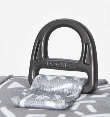 Шлейка для собак с мягкой подкладкой, серая с белыми буквами Grey Letters (Dogness Elegant Printing)