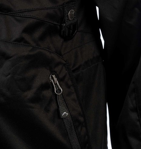 Jope meestele, must Akka Softshell (Arrak)