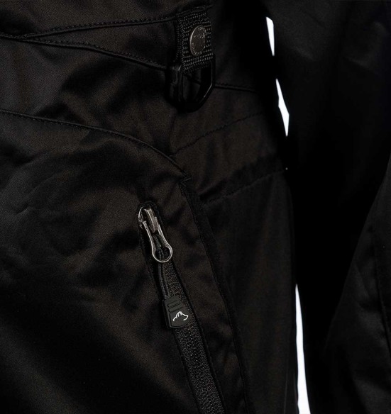 Jope meestele, must Akka Softshell (Arrak)