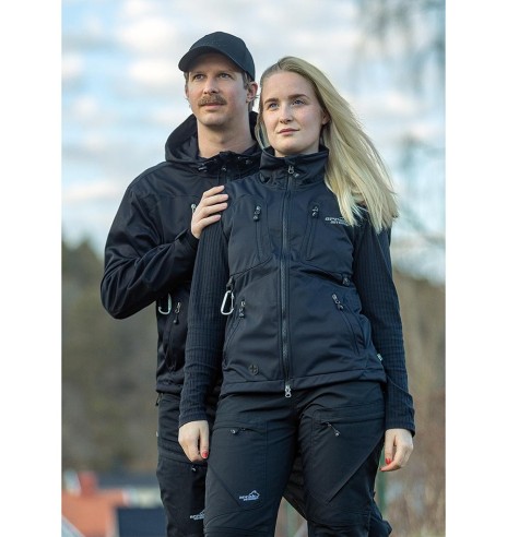 Jope naistele, veekindel ja tuulekindel, must Akka Softshell (Arrak)