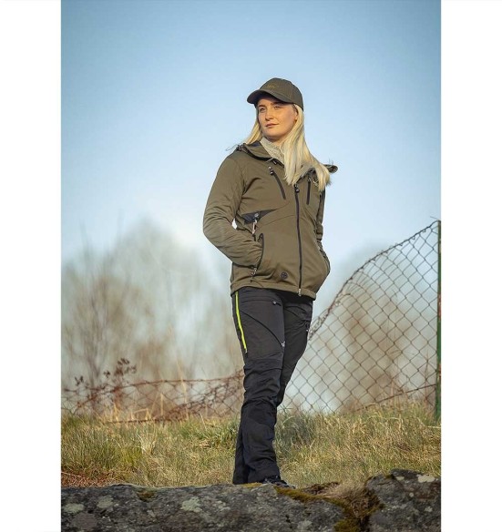 Куртка женская водонепроницаемая и ветрозащитная, оливково-зеленая Akka Softshell (Arrak)