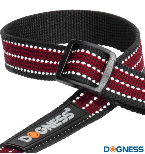 Kaks ühes - lakkumismatt ja nuuskimismatt koerale, lilleõitega Blossom Digmat (AFP - Dig It)–Lakkumismatid–AFP - All For Paws–Valgekihv 2